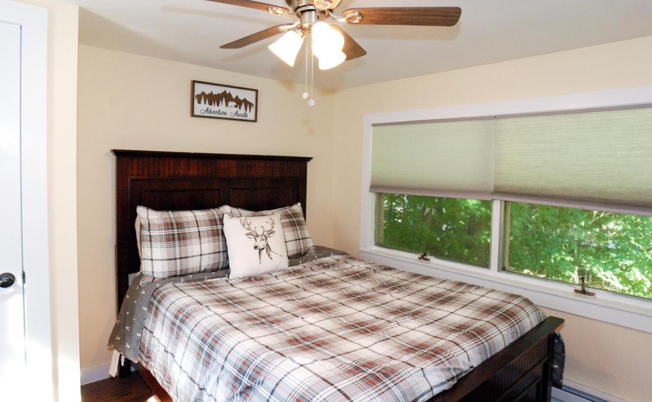 Maple Leaf Lodge Schroon Lake Экстерьер фото